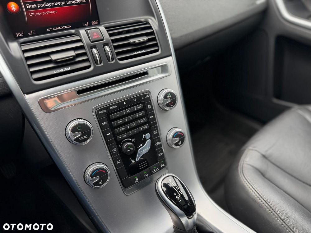 Volvo XC 60 D4 Geartronic Summum - 27