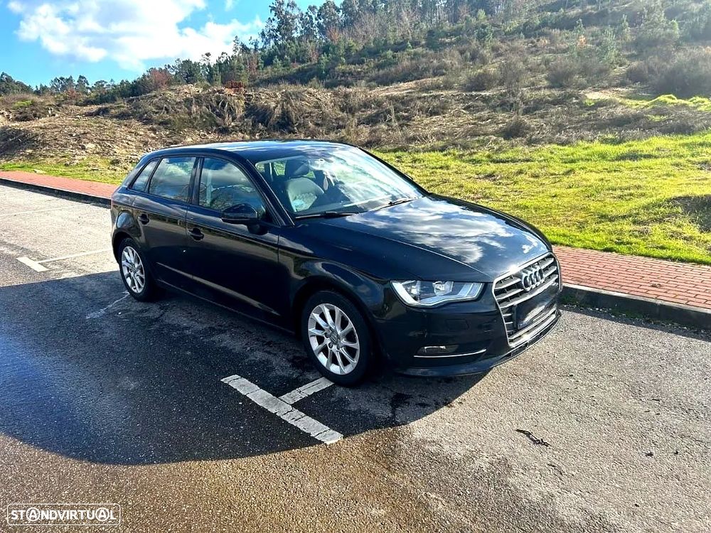 Audi A3 Sportback 2.0 TDI (clean diesel) S line Sport Pack - 2
