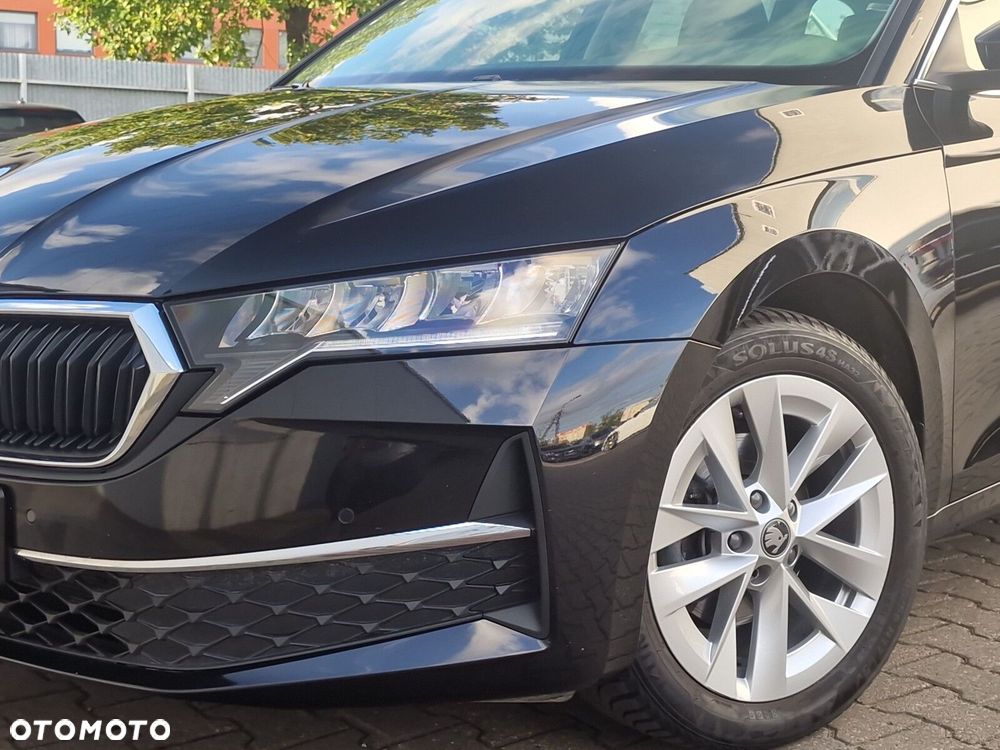 Skoda Octavia 1.5 TSI mHEV Selection DSG - 28