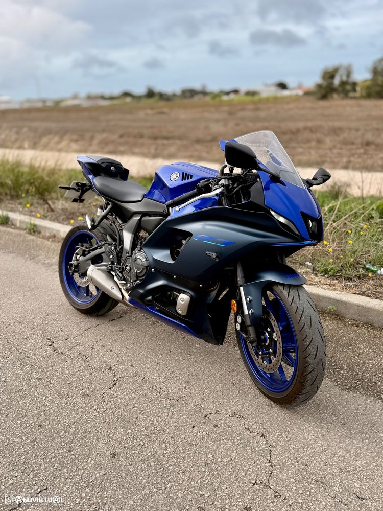 Yamaha YFZ  R7