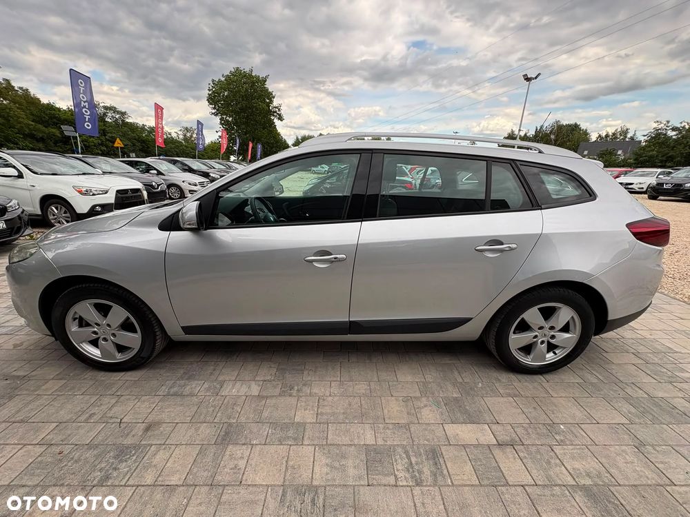 Renault Megane 1.6 16V 110 LIMITED - 4