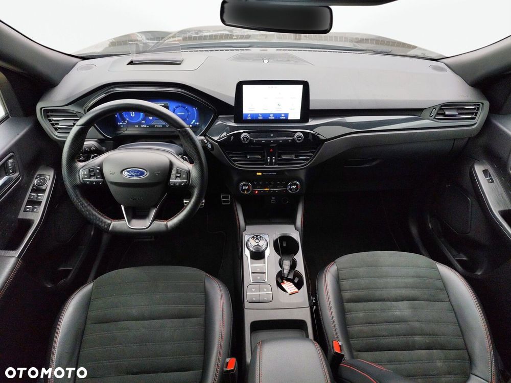 Ford Kuga - 16