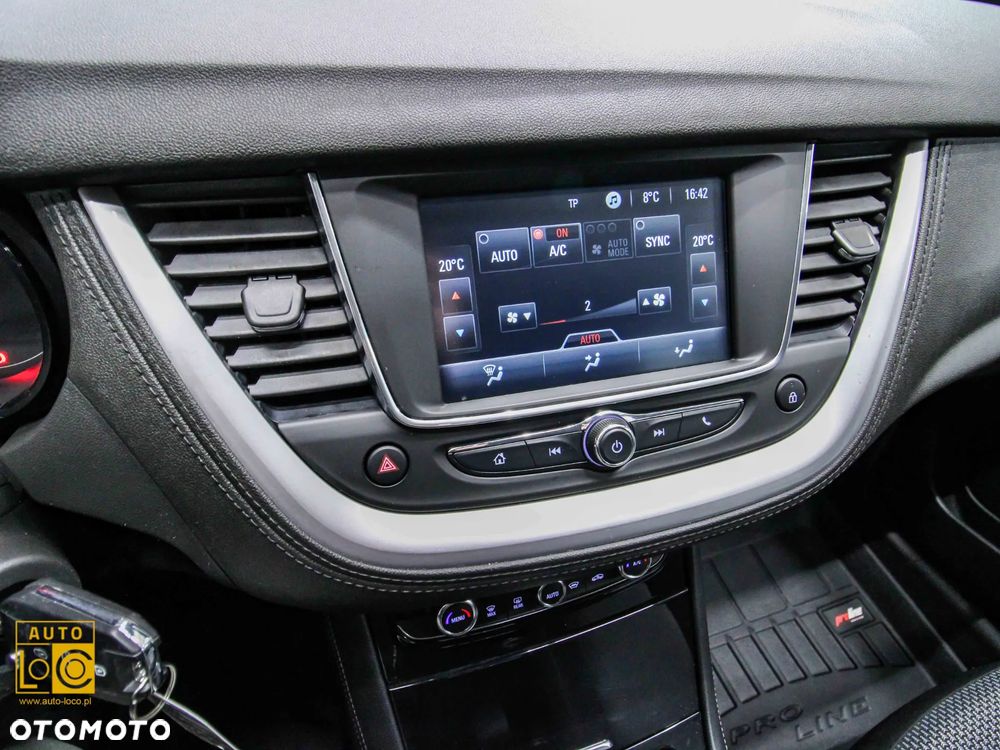 Opel Grandland X 1.6 D Start/Stop Business INNOVATION - 19