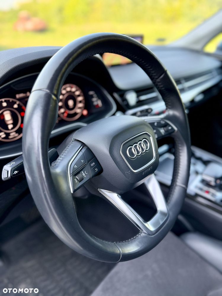 Audi Q7 - 14