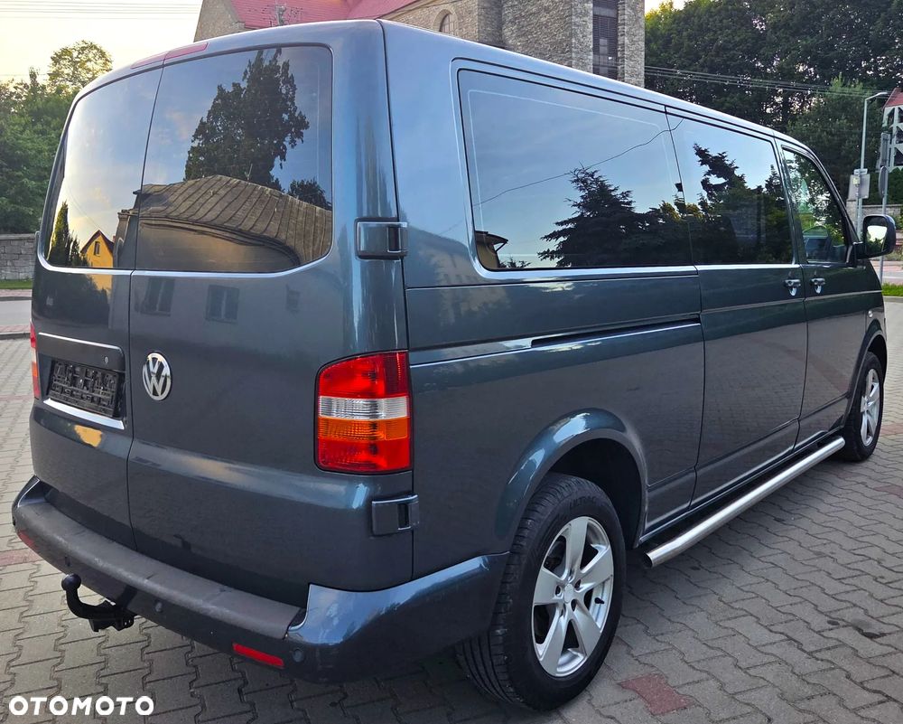 Volkswagen Transporter T5 - 2