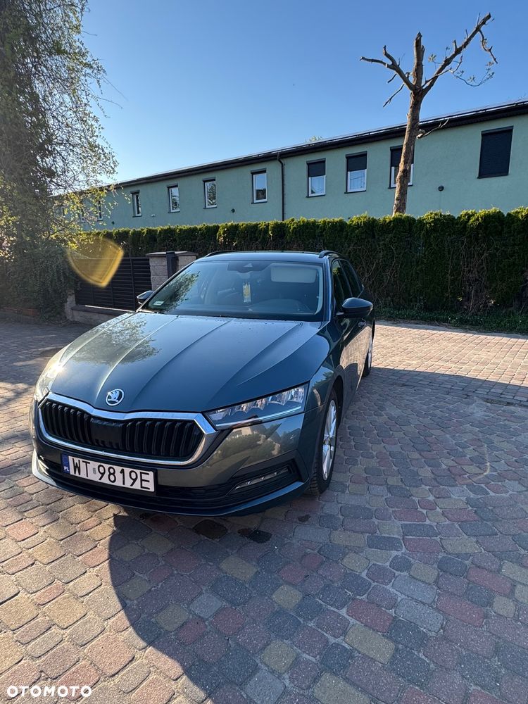 Skoda Octavia 2.0 TDI Ambition DSG - 1
