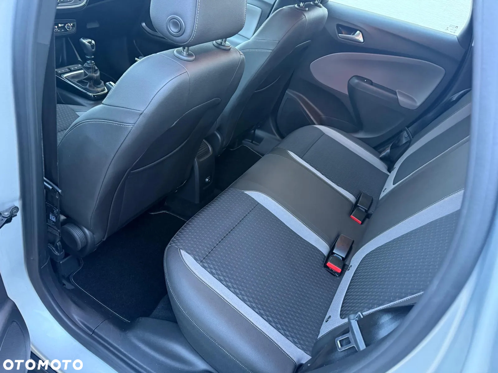Opel Crossland X 1.2 Start/Stop 120 Jahre - 7