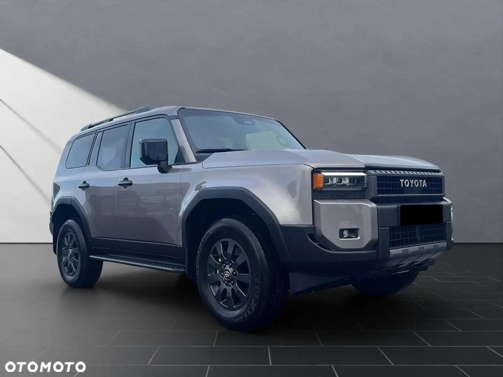 Toyota Land Cruiser 2.8 D-4D Mild-Hybrid Automatik Executive - 8