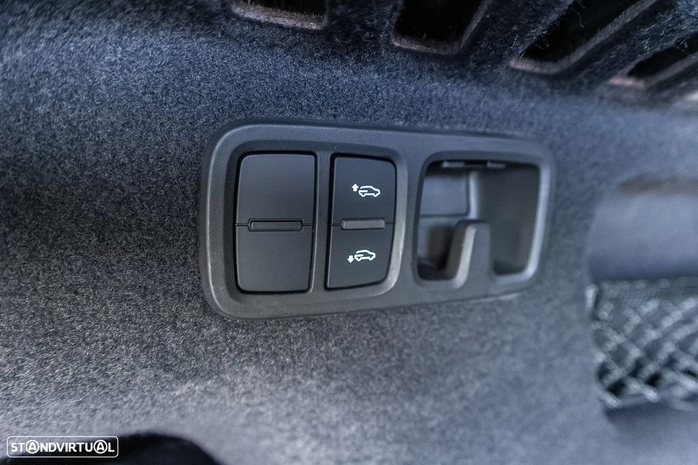 Audi Q8 60 TFSIe quattro S line Tiptronic - 33