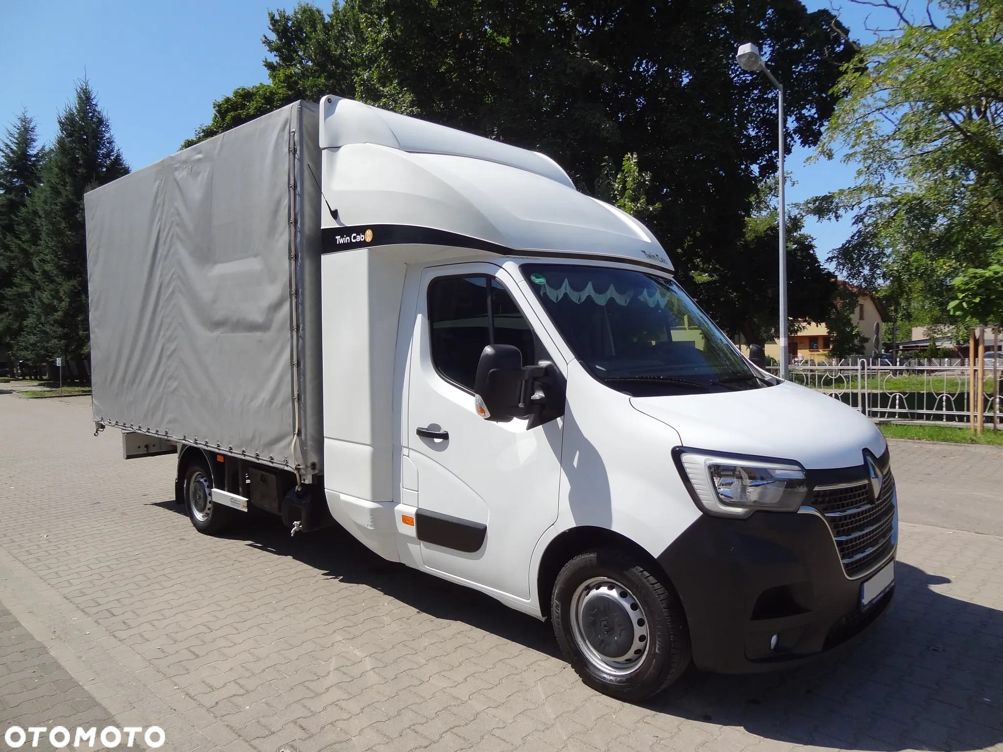 Renault Master Twin-cab - 3
