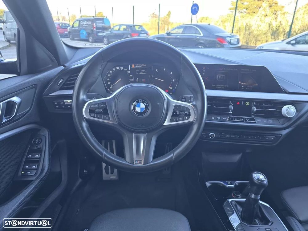 BMW 116 d Pack M - 12