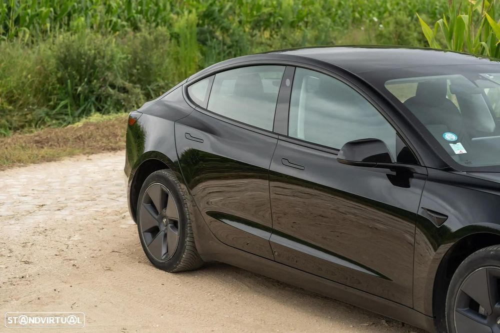 Tesla Model 3 Long-Range Dual Motor AWD - 16