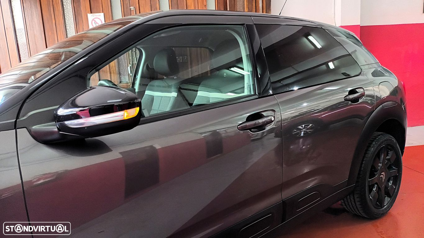Citroën C4 Cactus 1.2 PureTech Shine EAT6 - 13
