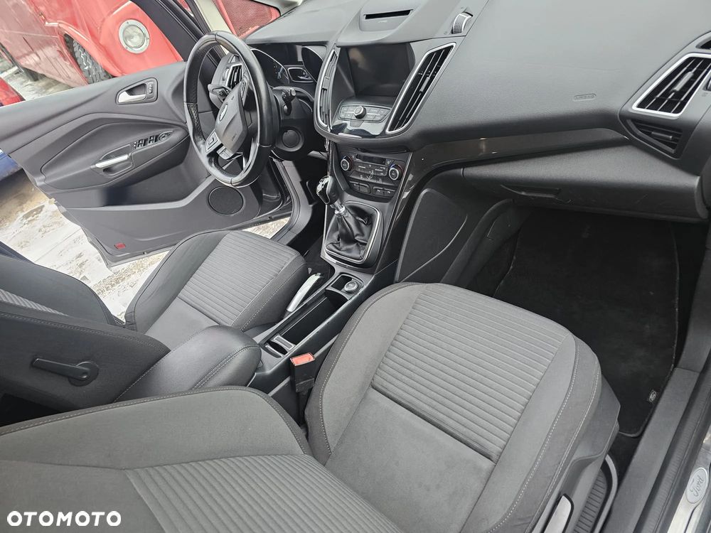 Ford C-MAX 1.5 TDCi Start-Stop-System Titanium - 21