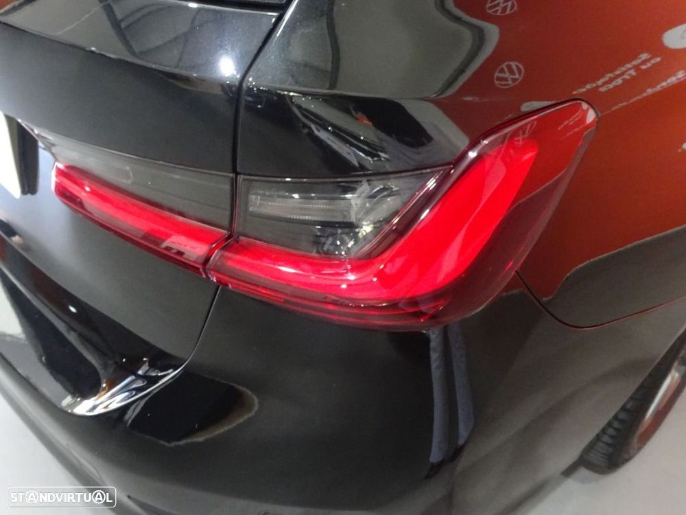 BMW 318 d Line Sport Auto - 37