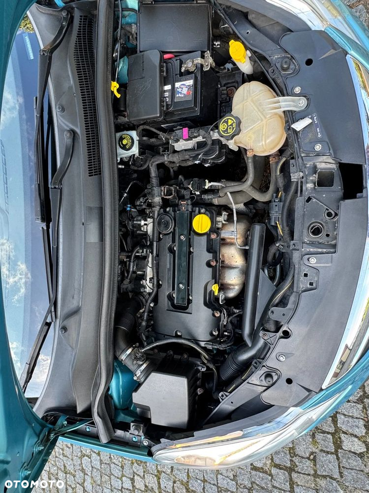 Opel Corsa 1.4 16V Navi - 17