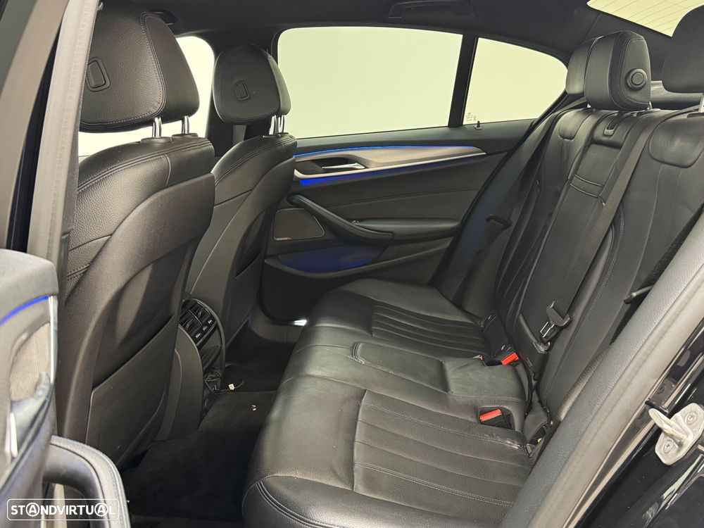 BMW 530 e Pack Desportivo M - 53