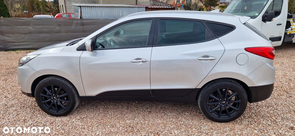 Hyundai ix35 blue 1.6 2WD Finale Silver - 8