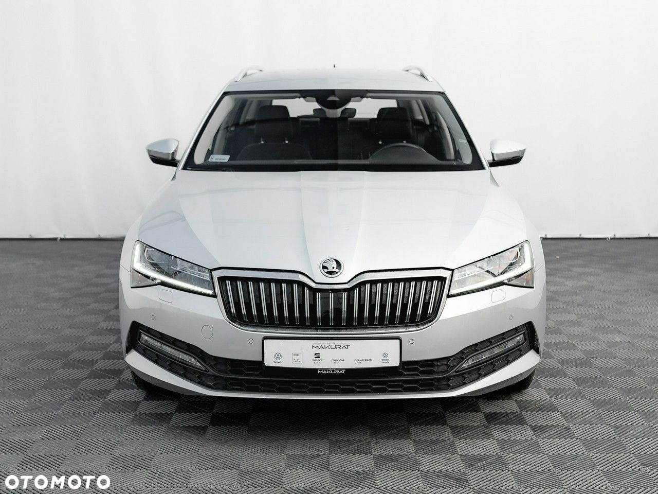 Skoda Superb 2.0 TSI Ambition DSG - 8
