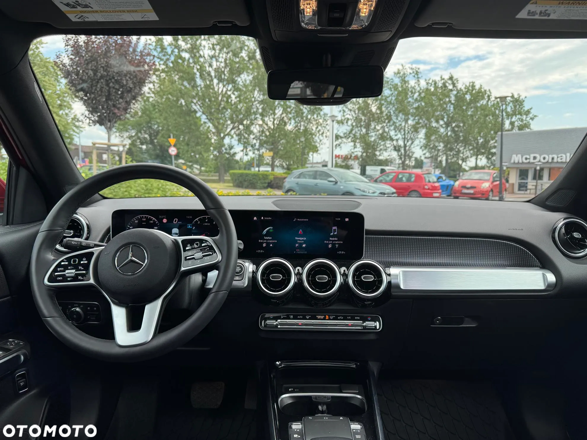 Mercedes-Benz GLB 250 4-Matic 8G-DCT - 11