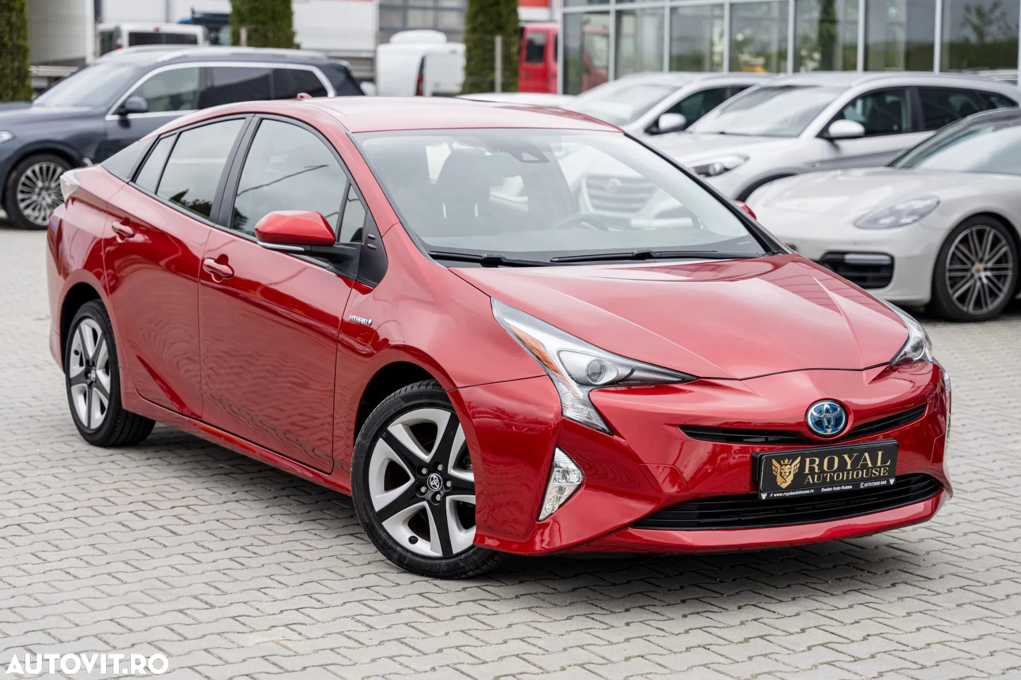 Toyota Prius Hybrid Comfort - 2