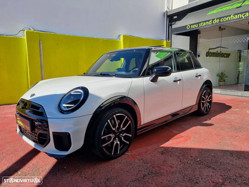 MINI 5 Portas Cooper Premium Plus JCW Auto - 1