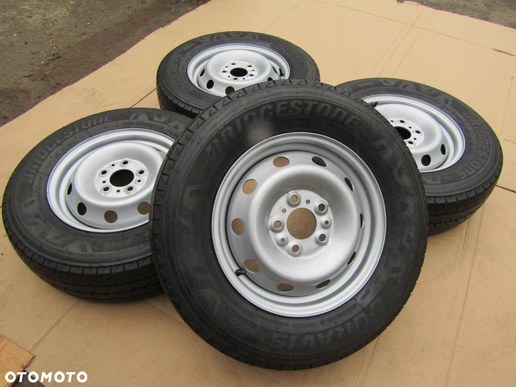 4x Felgi Koła 15 Fiat Ducato Peugeot Boxer Citroen Jumper  Opony 215/70 15 - 4