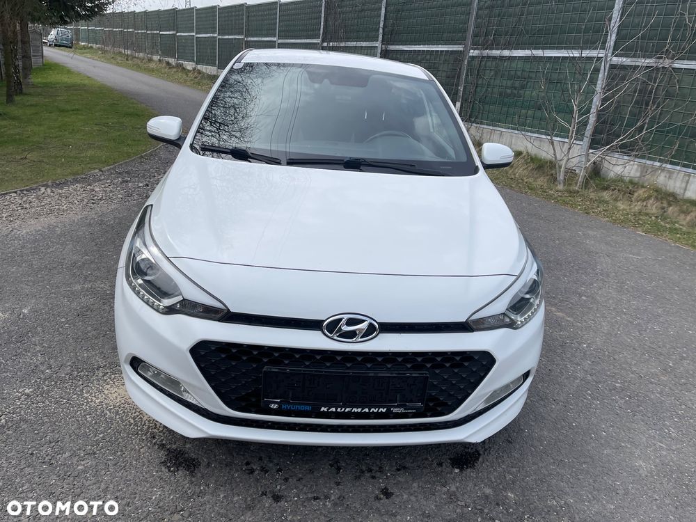 Hyundai i20 1.2 BlueDrive Elegant - 8