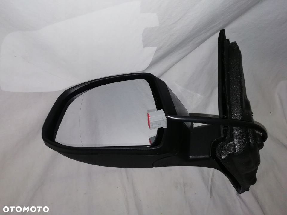 FORD MONDEO MK4 IV 07-10/MK5 V 14-/ 5, 6, 7, 11 PIN, LIFT (10-) 6, 7, 8 , 12, 14 PIN LEWE LEWE DOWOLNY KOLOR - 10