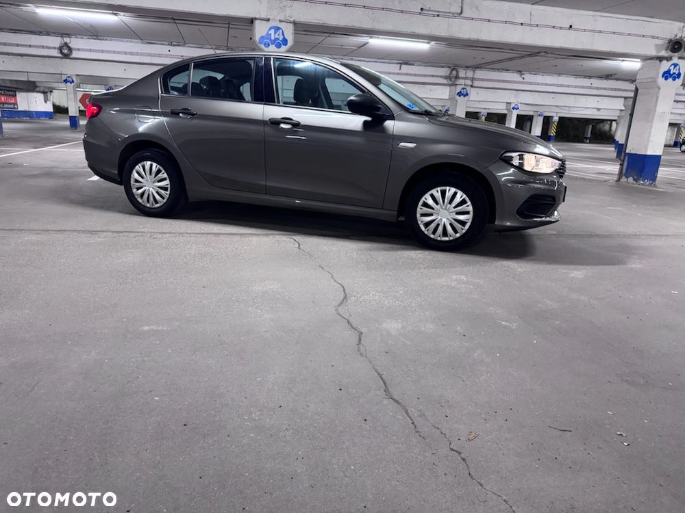 Fiat Tipo 1.4 16V Easy - 9