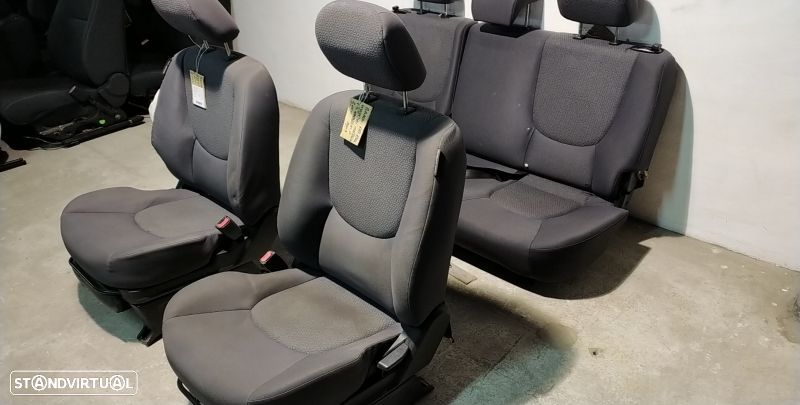 Conjunto De Bancos Hyundai Matrix (Fc) - 3