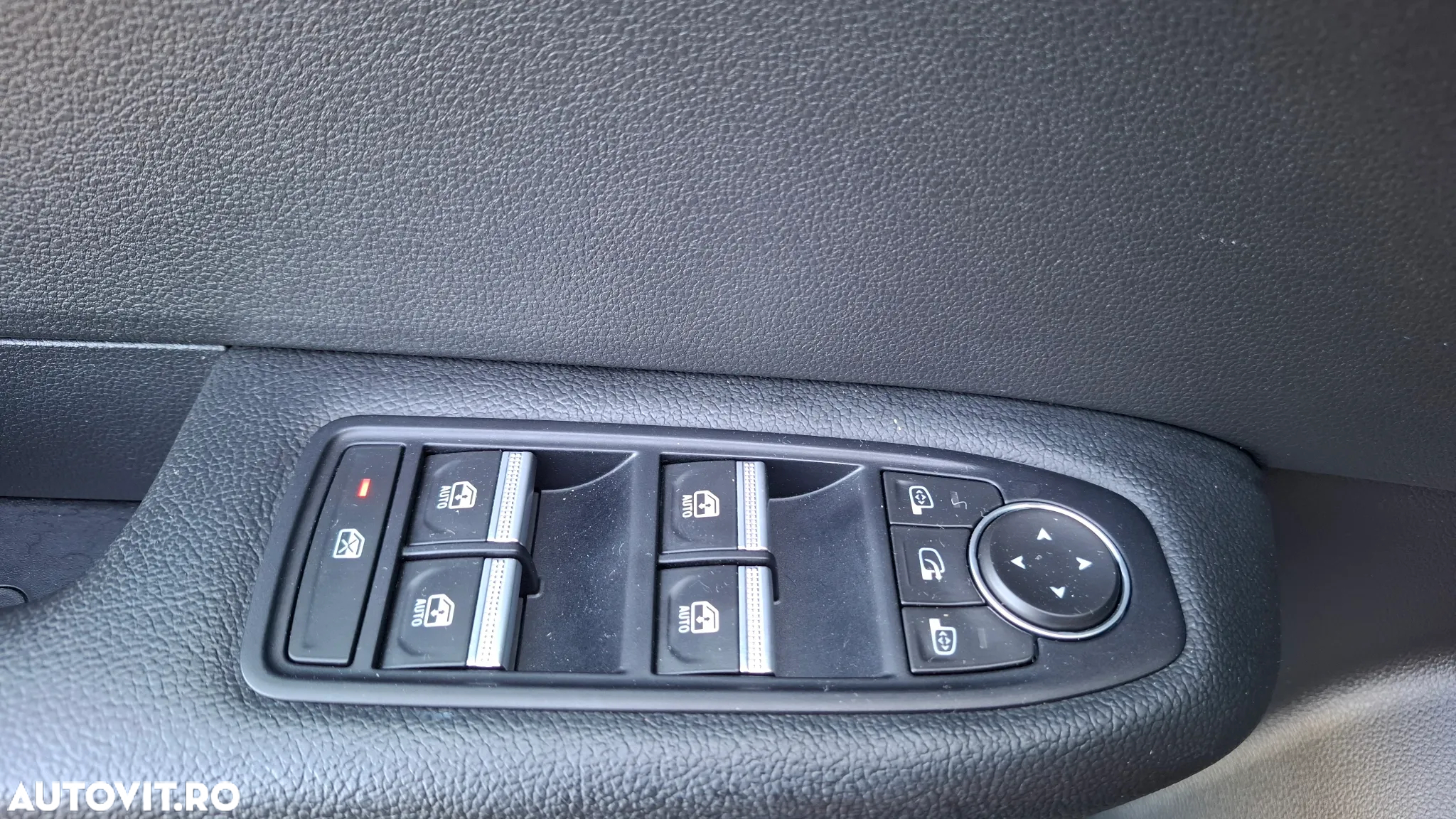 Renault Arkana E-TECH Hybrid 145 E-Tech Engineered - 20