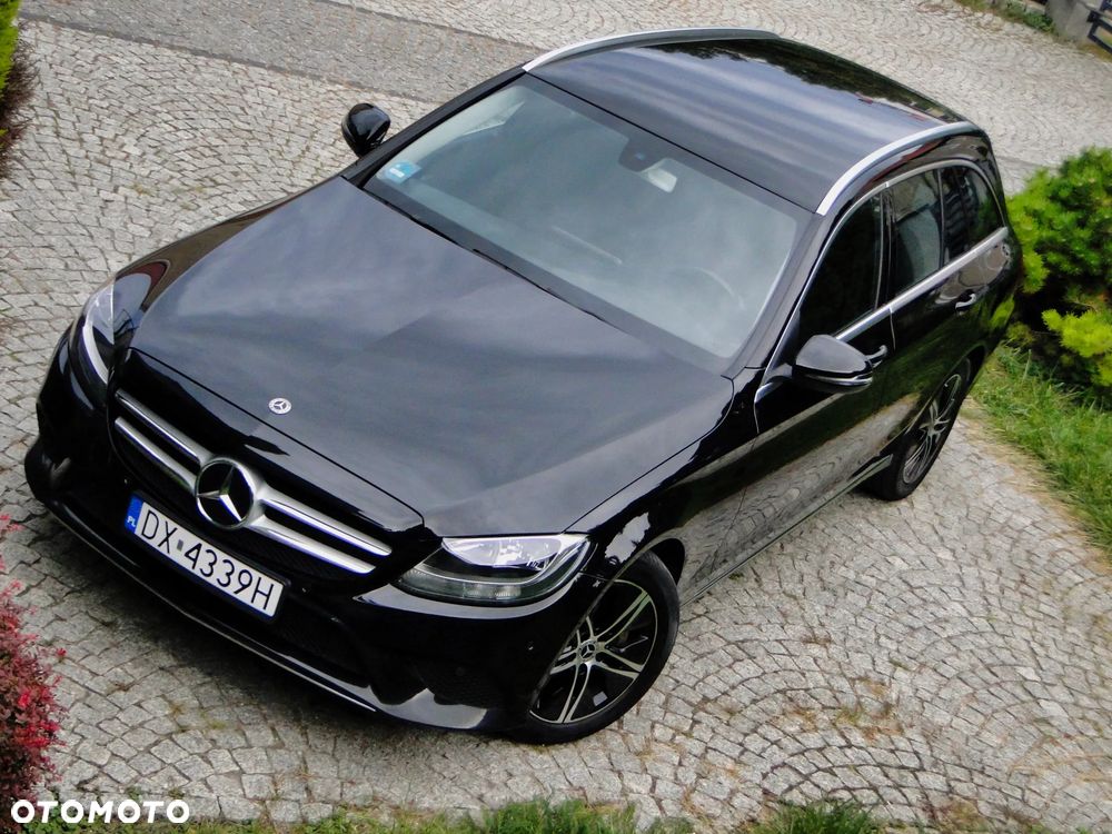 Mercedes-Benz C-Class 2019 photo 5
