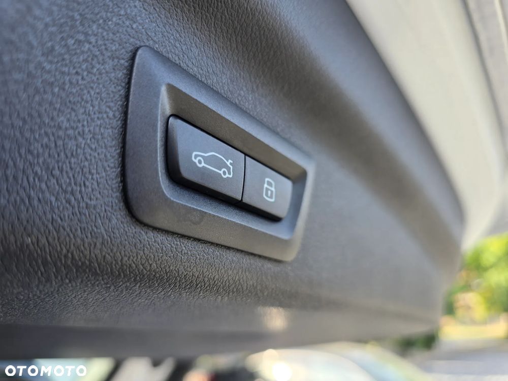 BMW X1 sDrive18i M Sport sport - 31