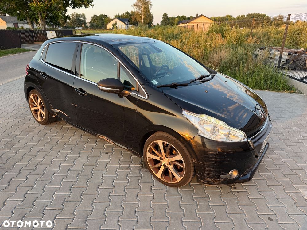 Peugeot 208 e-HDi FAP 92 Stop&Start Allure - 1