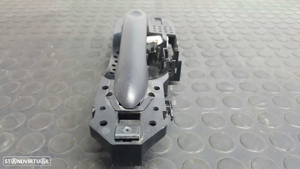 PUXADOR EXTERIOR TRASEIRO ESQUERDO RENAULT MEGANE III BERLINA 5 P AUTHENTIQUE - 9