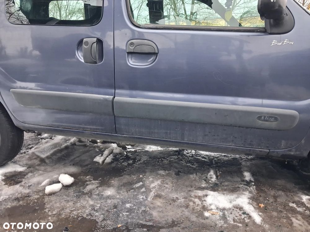 Renault Kangoo 1 I FL Lift Multispace silnik kompletny 1.5 dCi 82 KM K9K710 K9K 702 pompa Delphi drzwi przód tył przesuwne błotnik TED49 szyba panel mechanizm pompa wspomagania rozrusznik maglownica potencjometr gazu przepływomierz zwrotnica mcperson turbina przewód wąż wiązka zbiorniczek alternator osłona lusterko zamek belka zawieszenia sterownik silnika moduł komfortu lewarek prowadnica pompka wykładzina lampa światło felgi czujnik ciśnienia regulator NA CZĘŚCI wszystkie części - 14
