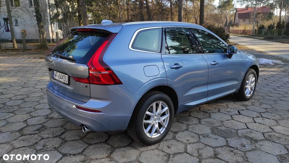 Volvo XC 60 ver-b4-d-awd-momentum-pro - 5
