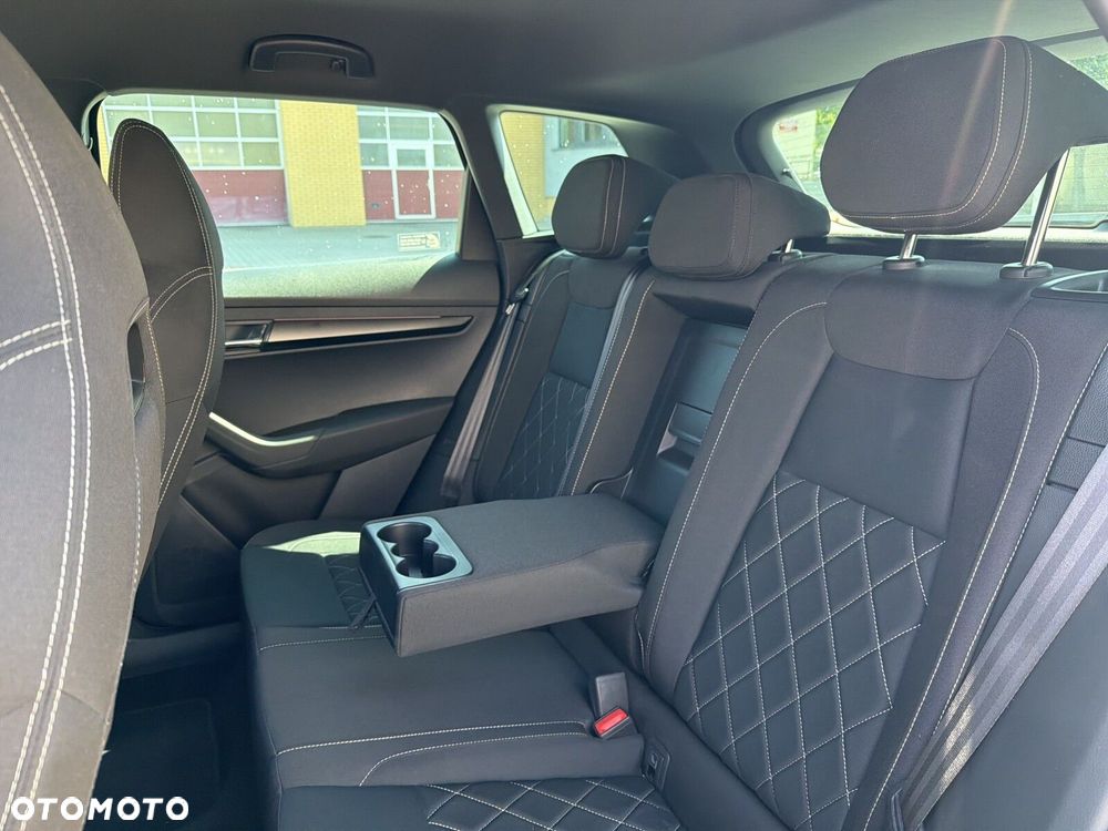 Skoda Karoq 2.0 TSI 4x4 Sportline DSG - 23
