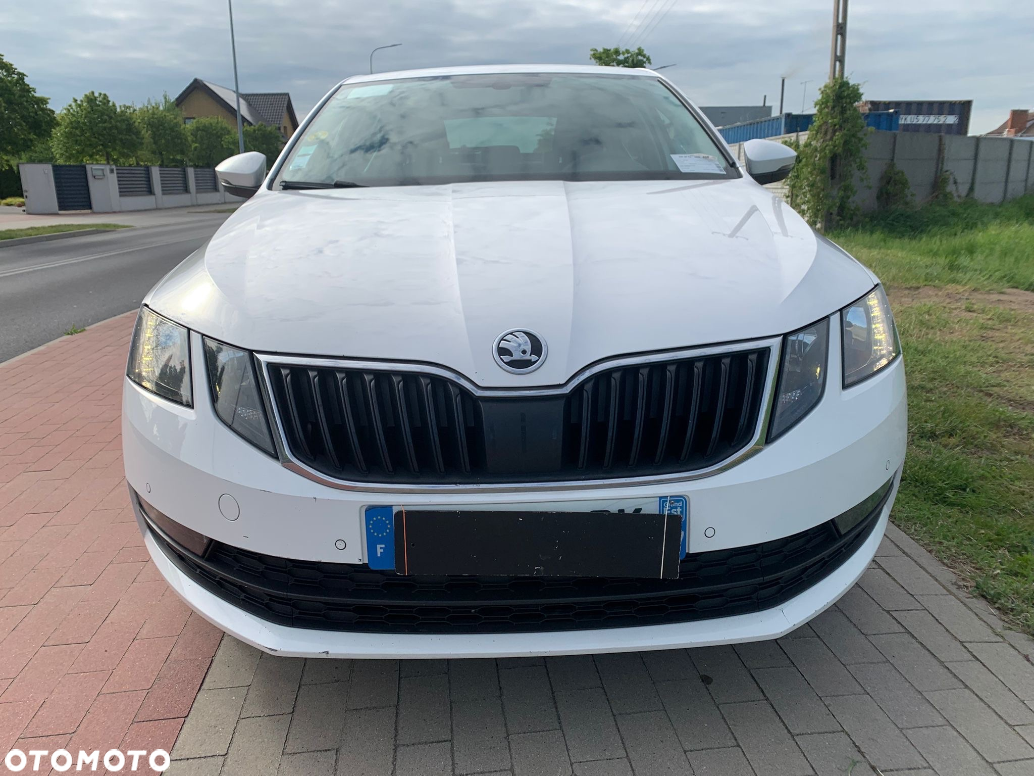 Skoda Octavia 1.6 TDI DSG Ambition - 3