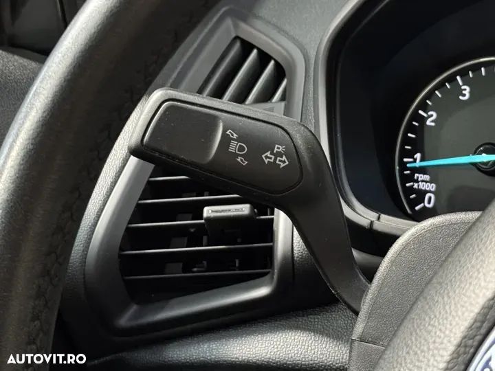 Ford EcoSport - 16