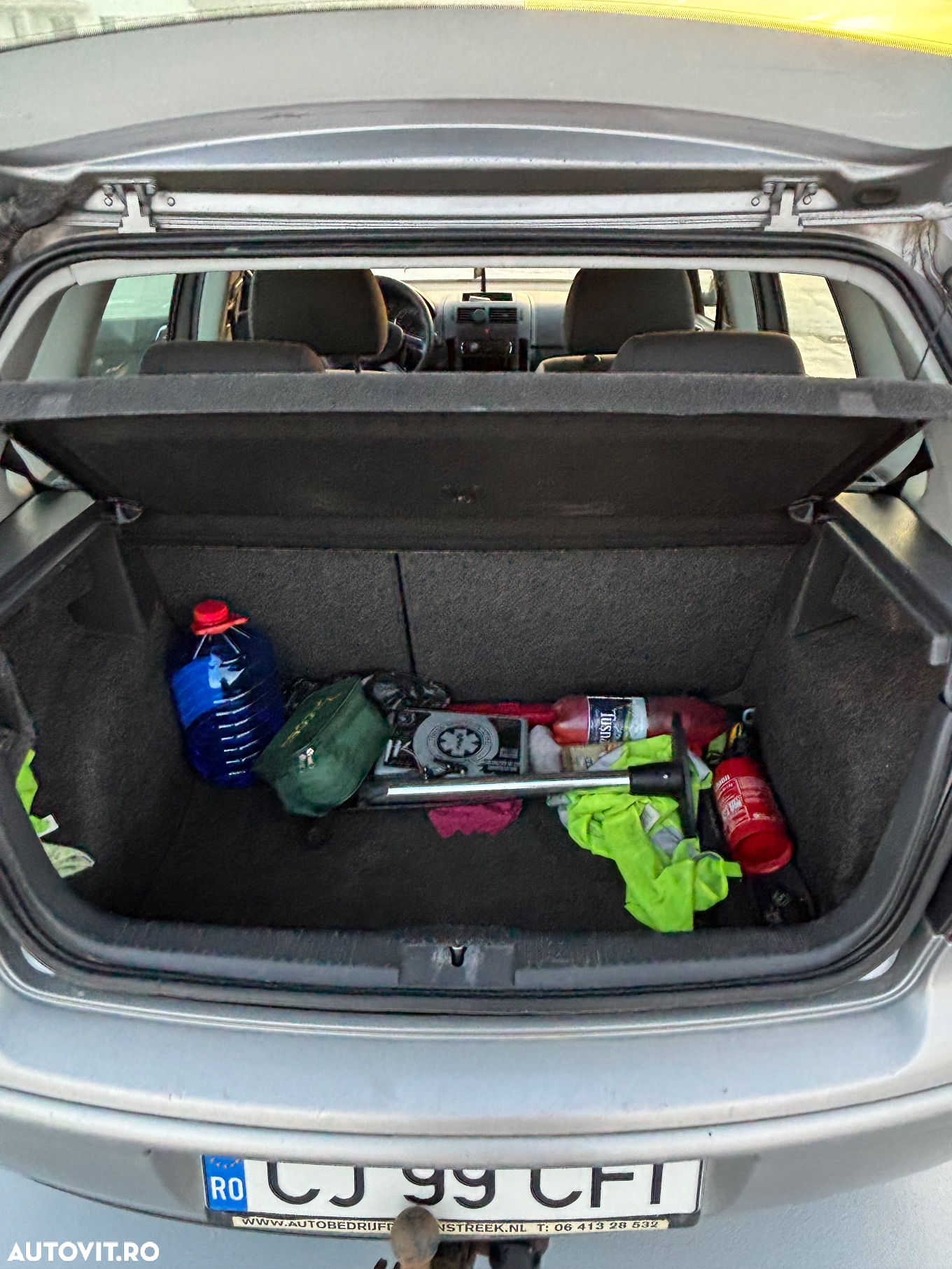 Volkswagen Polo - 13