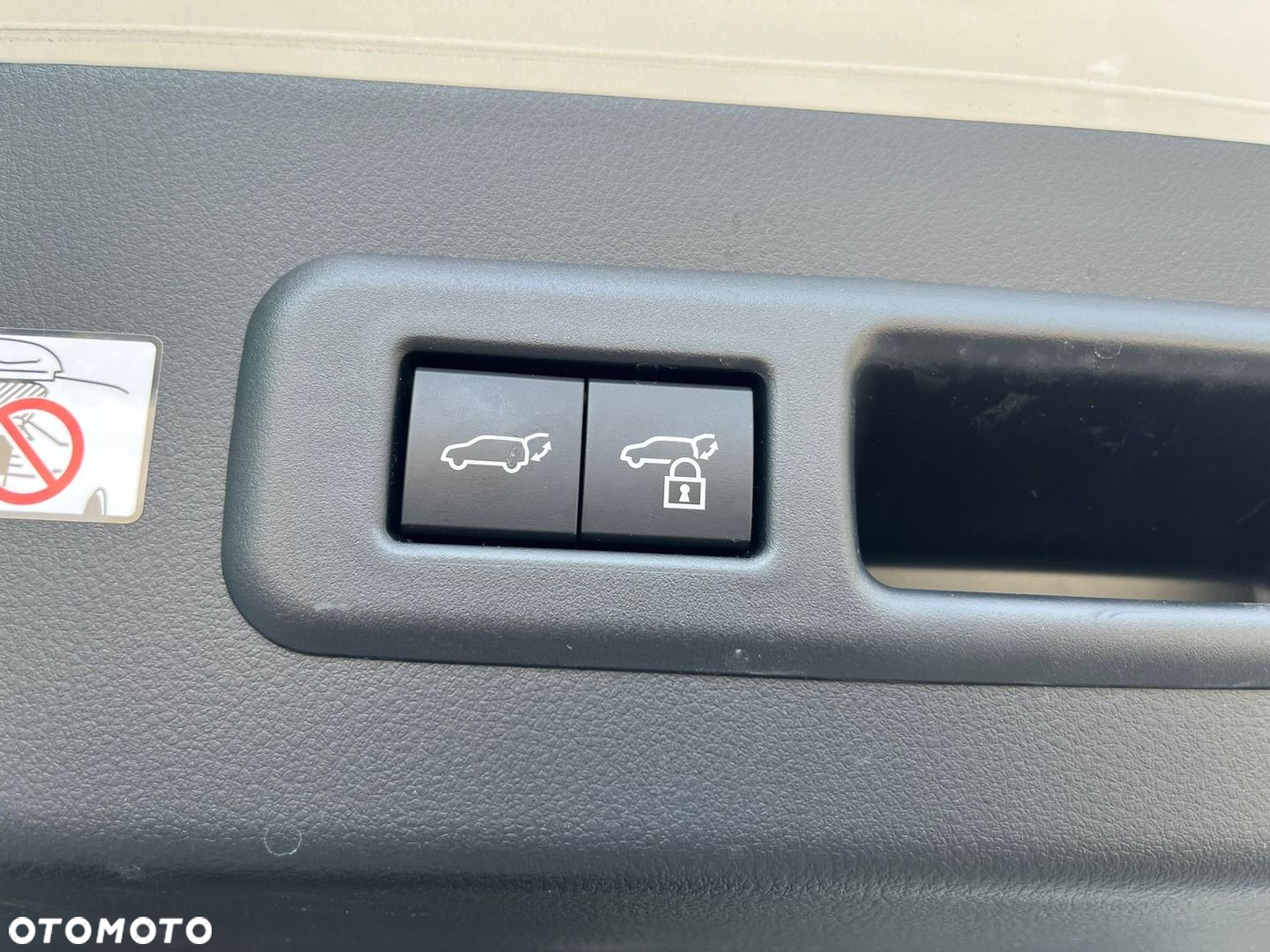 Lexus LBX 1.5 Hybrid Cool - 35