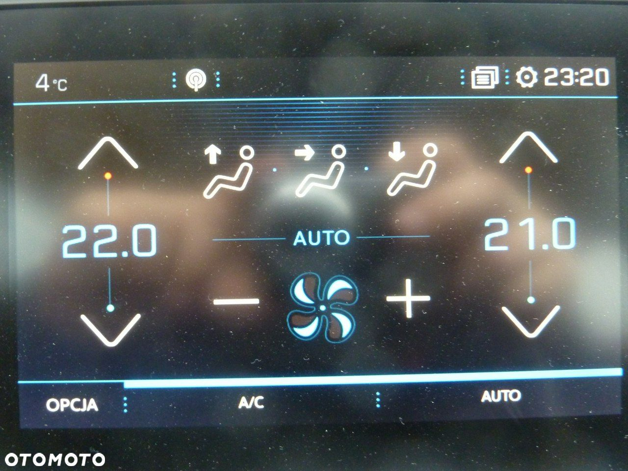 Peugeot 308 - 23