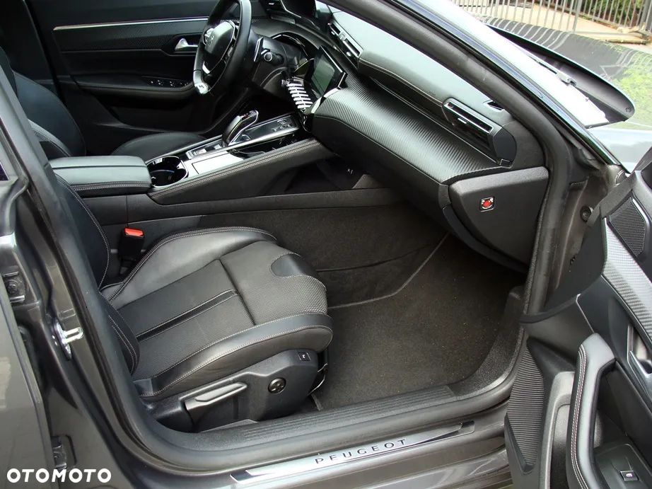 Peugeot 508 SW Plug-In Hybrid 225 e-EAT8 GT - 12