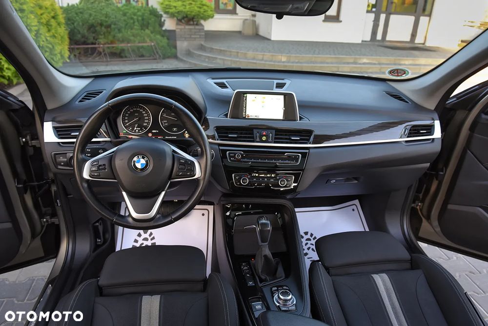 BMW X1 xDrive20d Sport Line - 34