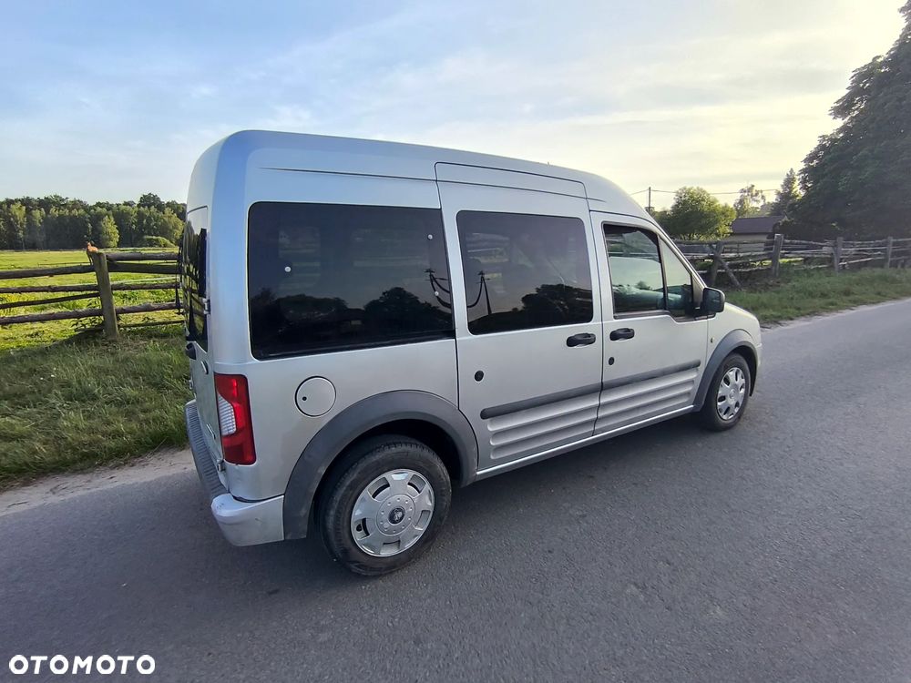 Ford Transit Connect - 4