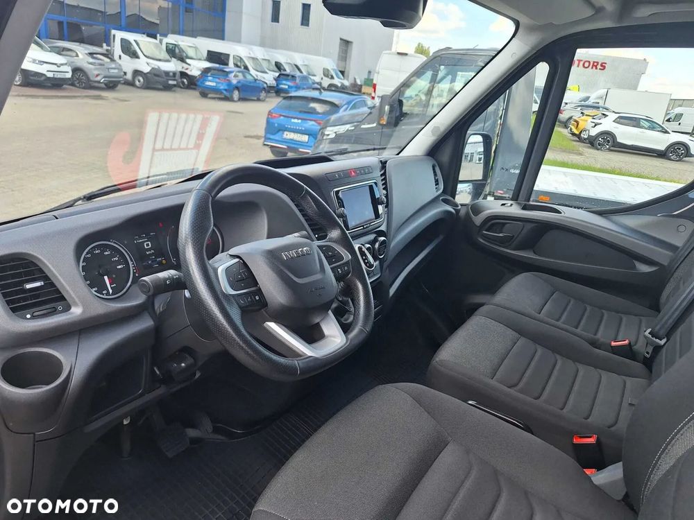 Iveco Daily 35S18 | L4H2 | Silnik 3.0 | Automat | Hak | FULL LED | Kamera cofania | - 14