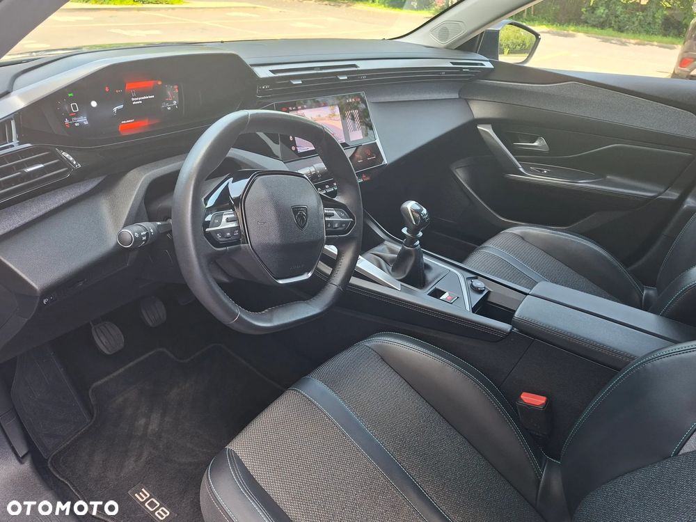 Peugeot 308 - 18