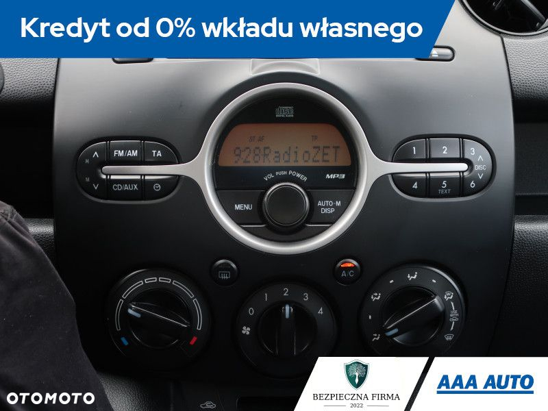 Mazda 2 - 13